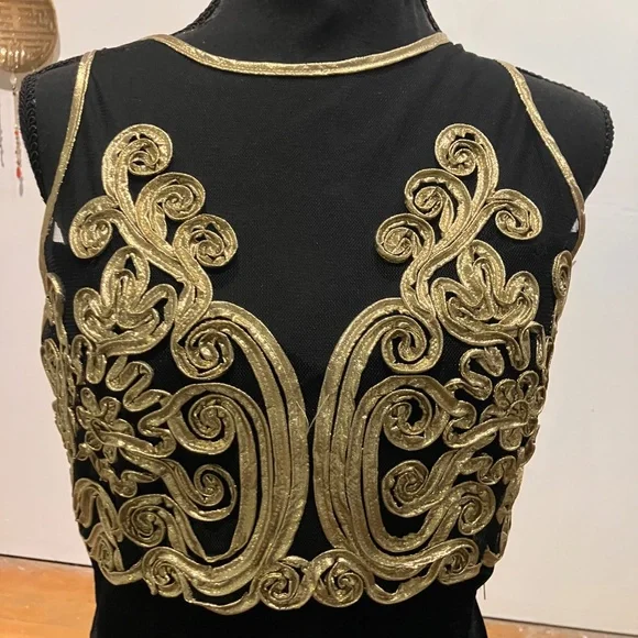 Scott McClintock, black and gold velvet dress - Picture 4 of 13